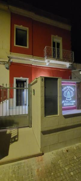 A la foto es mostra l'objecte Il Pumo Salentino situat a la ciutat de Lecce.