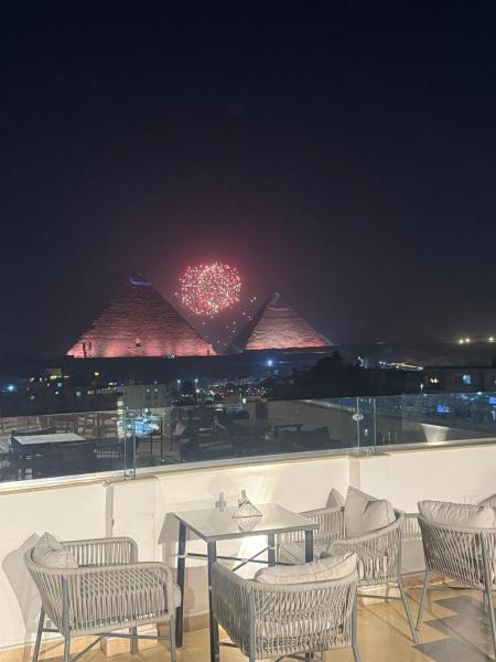 Casa De Pyramids, Cairo