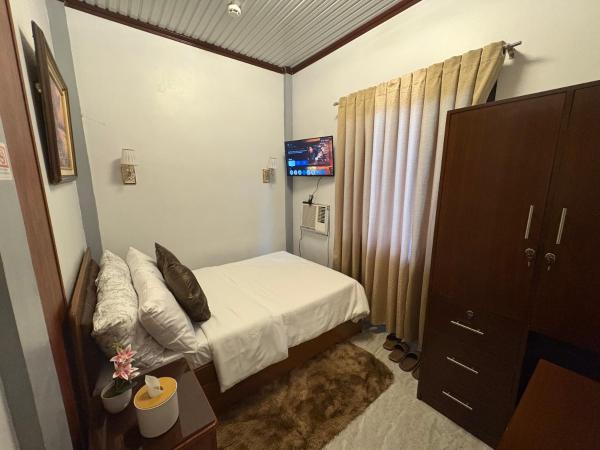 På billedet ses objektet Goldland Caelestis Guest House beliggende i byen Bacolod.