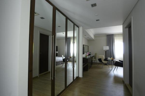 Ramada by Wyndham Downtown Beirutの写真5