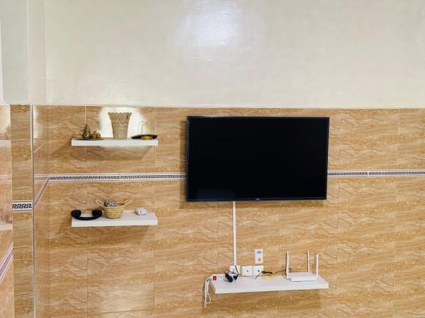 Foto 5: Cosy 2BR Netflix Free Parking 15 min Beach