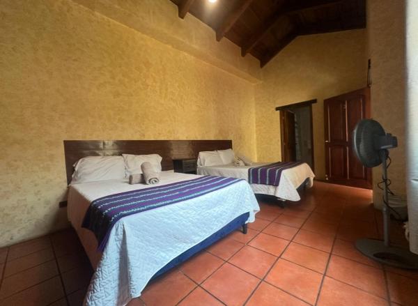 Casa Los Héroes, Antigua Guatemala