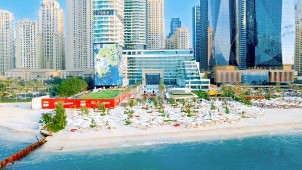 Auf dem Foto ist das Objekt FIVE LUXE in der Stadt Dubai zu sehen.