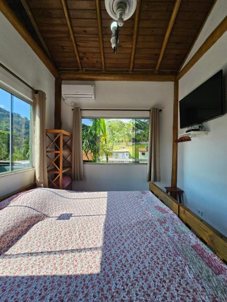 A la foto es mostra l'objecte Flat rústico e aconchegante próximo a Paraty e Trindade situat a la ciutat de Parati.