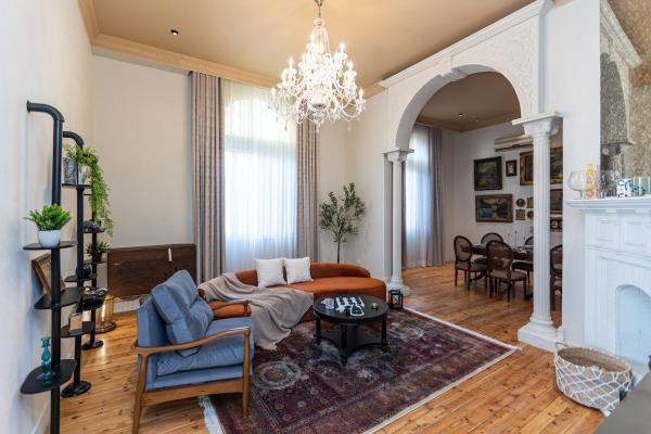 Downtown Glass & Glory - Heritage Stay - Kahire