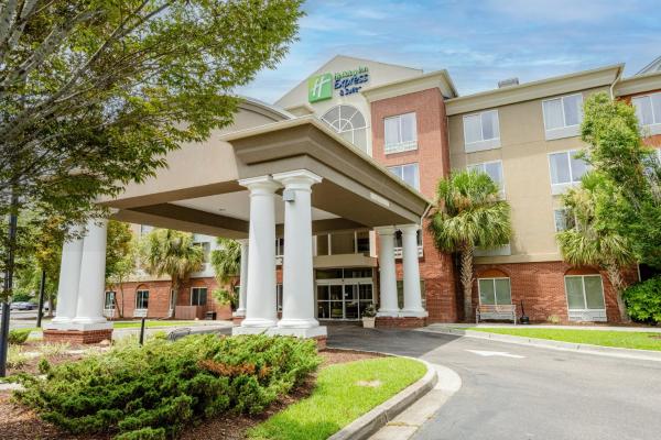 Holiday Inn Express Hotel & Suites Charleston - North By Ihg - Charleston, SC