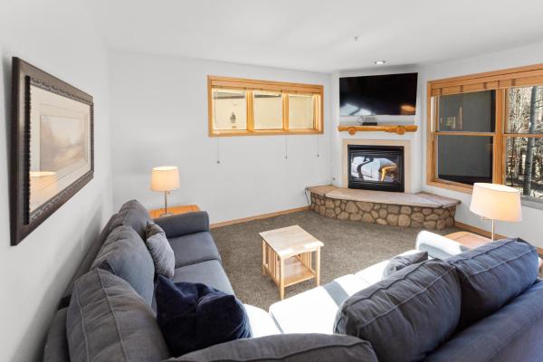 2 Bedrooms - Breckenridge, CO