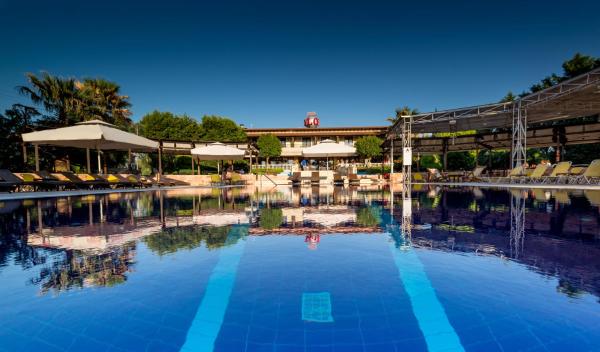A la foto es mostra l'objecte Avalon Airport Hotel Thessaloniki situat a la ciutat de Thérmi.