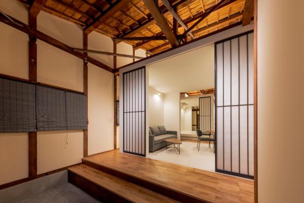 照片显示了位于Setoda市的Miharaya Setoda物件。