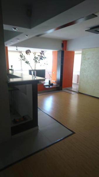 Apartament Modern 3 Camere Ultracentral Mcdonalds Orange - Județul Dolj