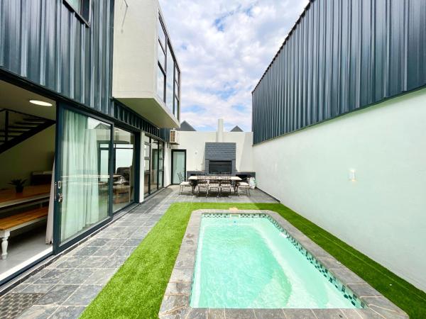 Northern Valleys Family Condo, Виндхук