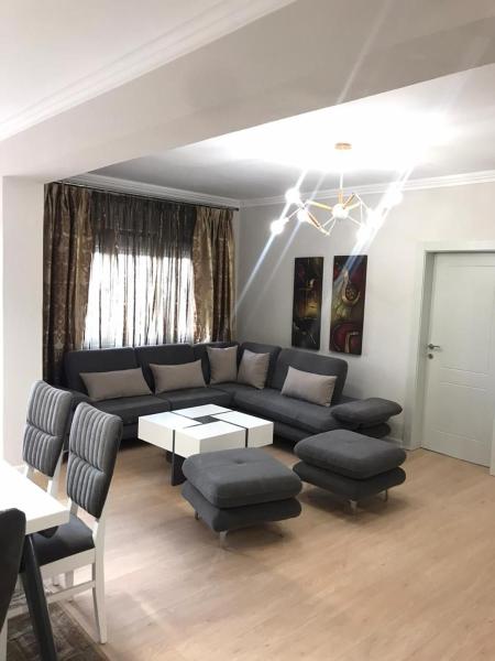 Lita House - 3 Bedroom Apartment - Tirana