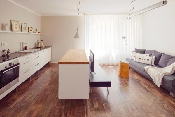 Spacious Apartment,balcony&garage - Bratislava