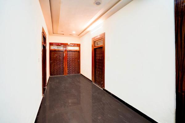 A la foto es mostra l'objecte Hotel O Parth Hotel And Restaurant situat a la ciutat de Tūndla.