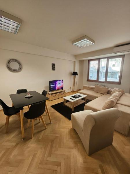 Premium A two bedroom apartment, Скопье