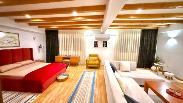 Artan Apartments, Priština