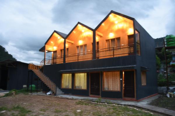 Shivanchal Homestay & Cottage - Himachal Pradesh