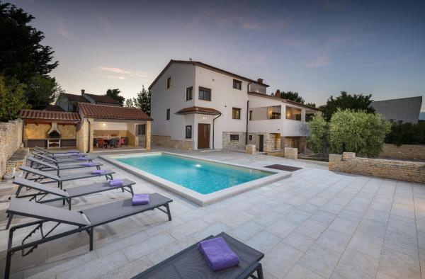 Villa Dolce Far Niente - Premantura