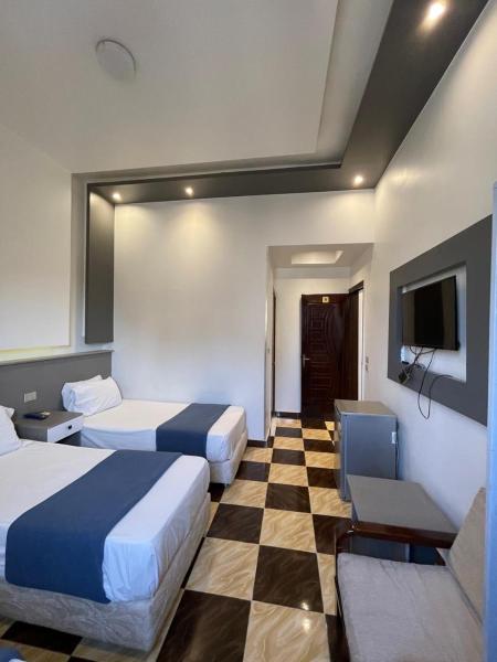 Nella foto è visibile l'oggetto Family Palace Hostel situato nella città di Il Cairo.