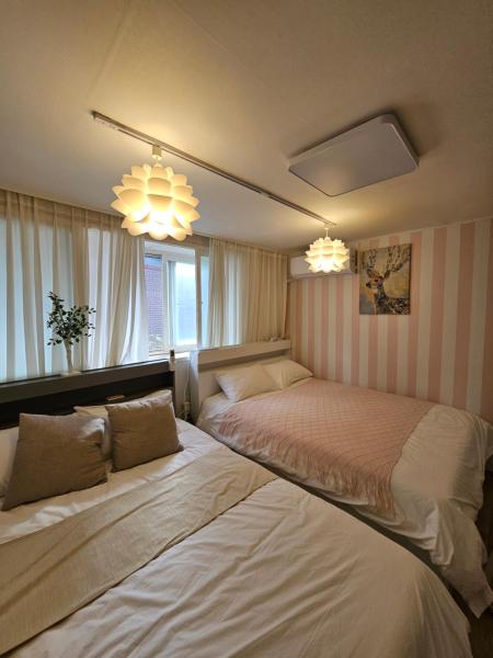 binna stay 이태원역7분, 독채,테라스,4 Queen Beds, 무료짐보관 , 명동,홍대,서울역,명동 15분, Séoul