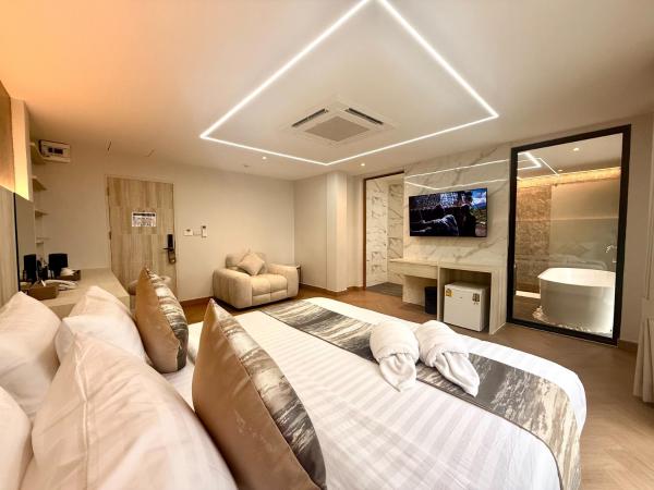 Billede 1: Bed by Tha-Pra SHA Plus