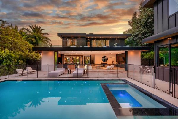 Luxury 6br Beverly Hills Villa With Pool And Views - Beverly Hills, CA