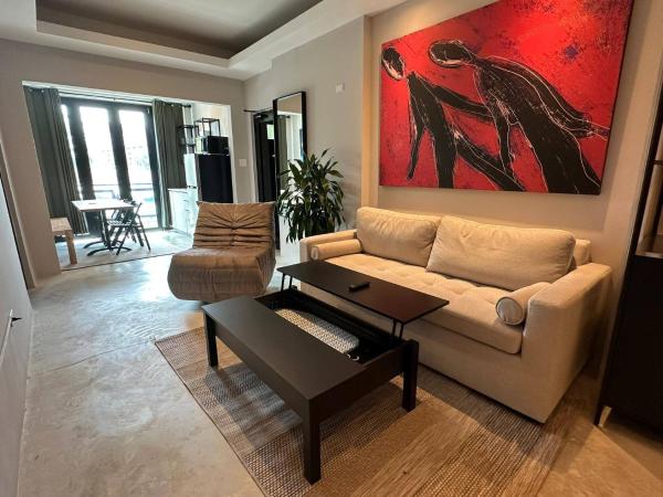 4 Bedroom, 3 Bathrooms, Apt F - San Juan