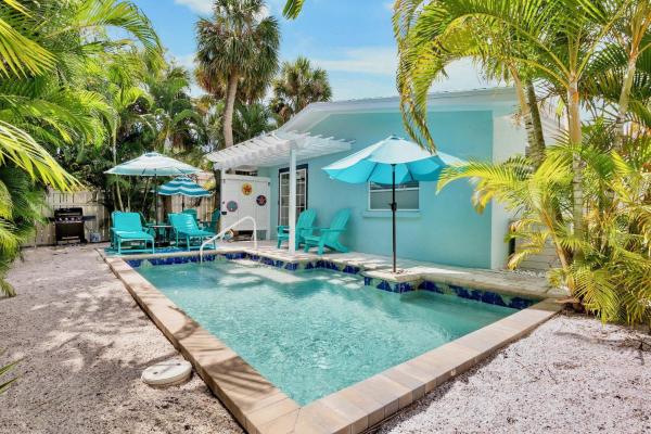 Blue Oasis - Anna Maria Island, FL
