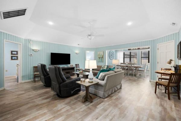 Holiday Shore Drive Home. Golf, Beach, Lazy Days. Pets Welcome - Myrtle Beach, SC