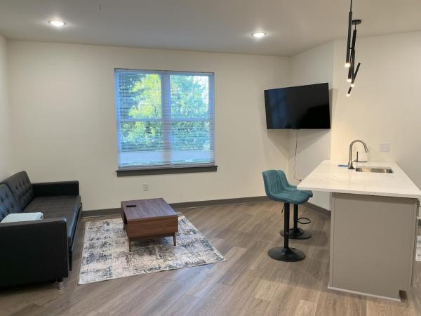 Monthly One Bedroom Apt 101 - Church Hill North Of Richmond - Richmond, VA