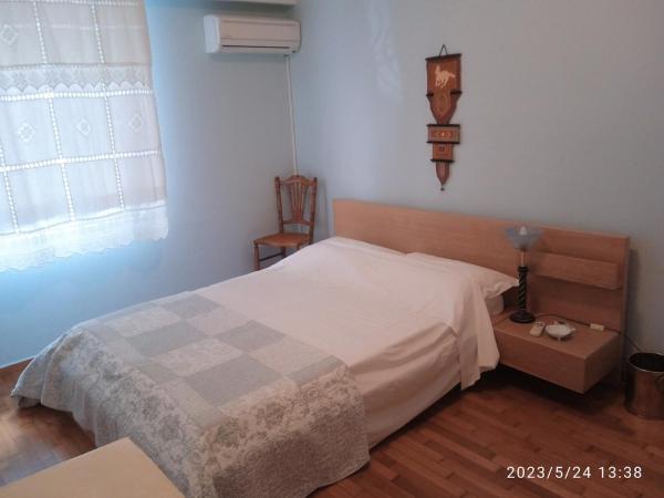 Apartment Near Acropolis And Metro - Athén