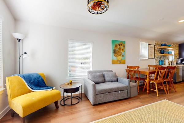 East Villa Real - Austin, TX