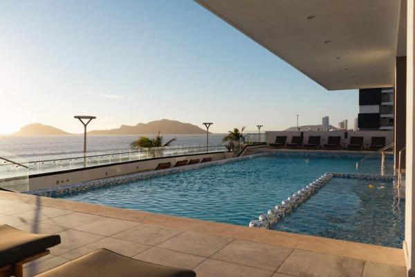 På billedet ses objektet Luxury Apartment with Ocean View and Pool beliggende i byen Mazatlán.