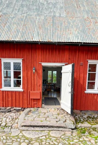 La photo montre l'objet Historic Halland Farm Near The Sea In Bua situé dans la ville de Åskloster.