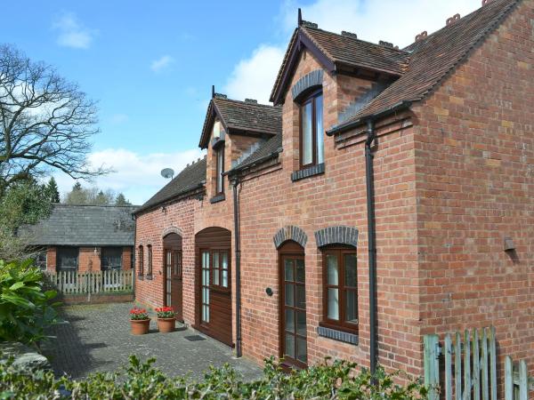 Strawberry Cottage - Shropshire