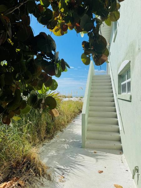 763 North Shore Downstairs Apts - Anna Maria, FL
