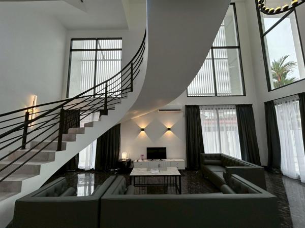 Na fotografii je vidět objekt Khoo Family Villa nacházející se ve městě Ipoh.