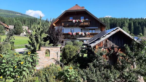 Ferienwohnungen Schwalbennest - Katschberg