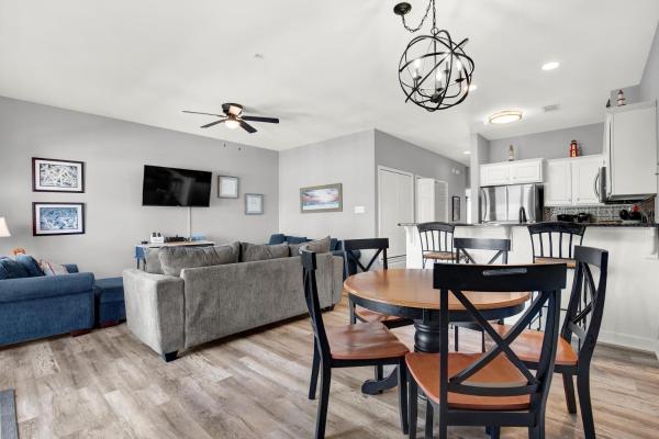 Beach Bum Hideaway - Tybee Island, GA