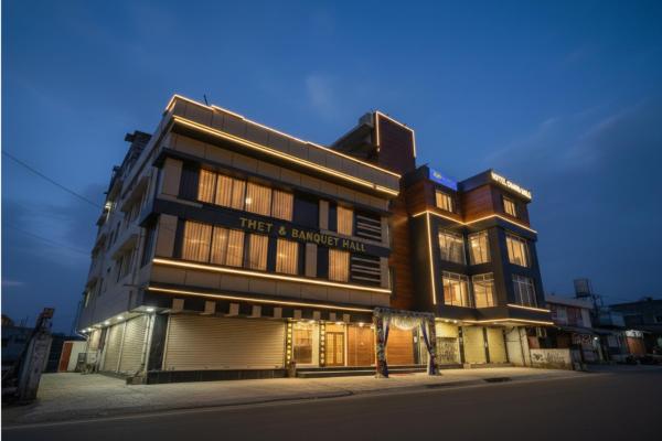 A la foto es mostra l'objecte FabHotel Grand Arya situat a la ciutat de Patna.