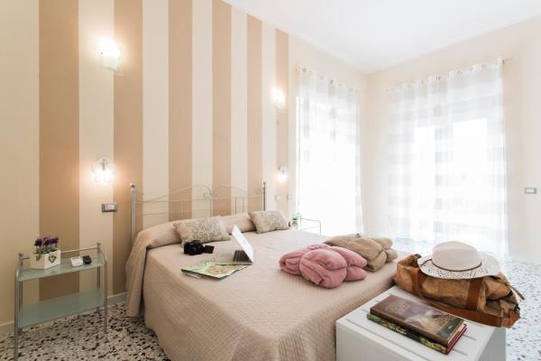 Auf dem Foto ist das Objekt Casa Piazzé IUN Q0873 in der Stadt Bosa zu sehen.
