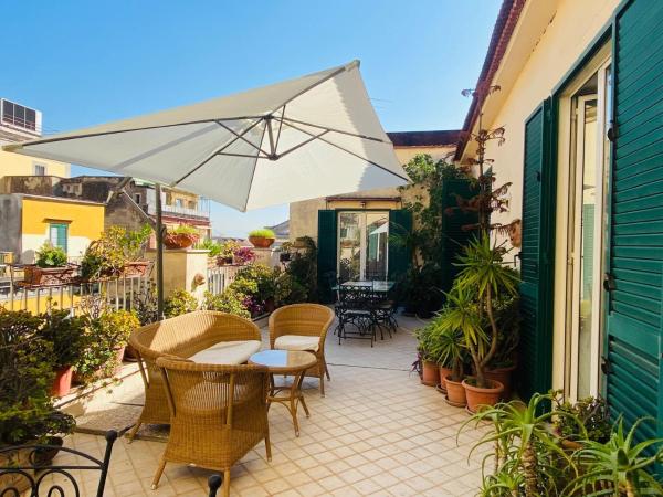 La Casa Sui Tetti 2 - Naples