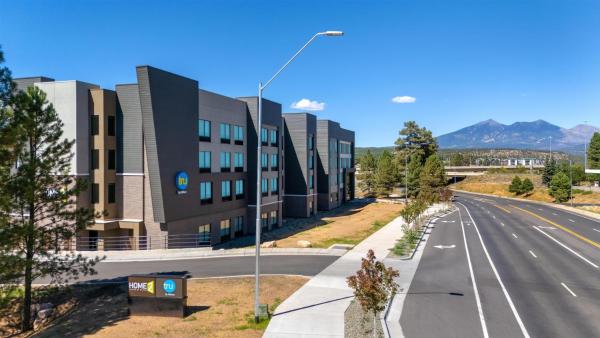 A la foto es mostra l'objecte Tru By Hilton Flagstaff situat a la ciutat de Flagstaff.