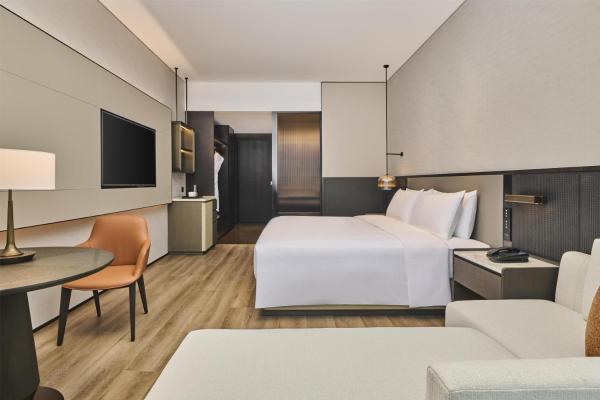 Номер Делюкс с кроватью размера «king-size» — 33 m² - Doubletree By Hilton Changsha Tianxin