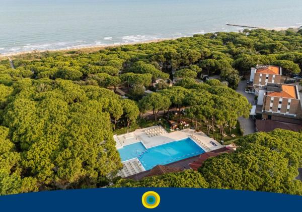 Na foto é possível ver o objeto Club del Sole Jesolo Family Resort localizado na cidade de Cortellazzo.