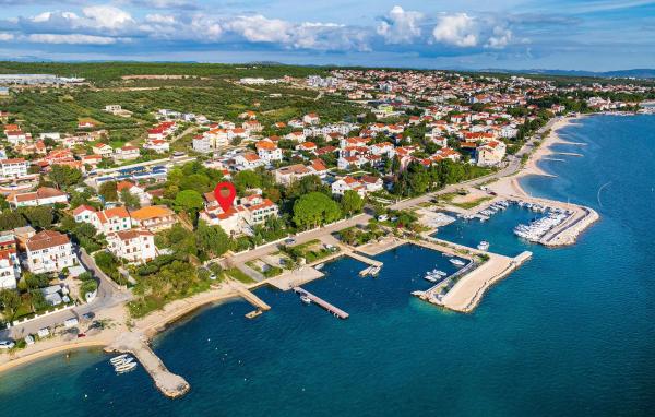 1 Bedroom Lovely Apartment In Turanj - Biograd na Moru