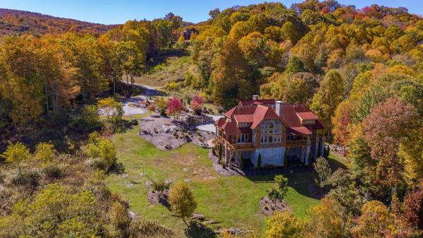Wild Turkey Inn At Eagles Nest - Watauga Lake, TN