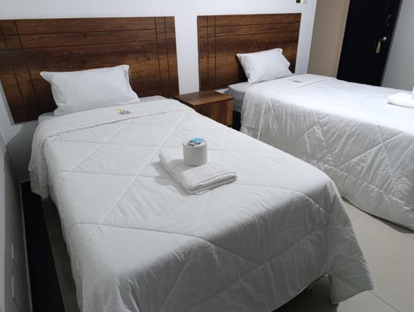 A la foto es mostra l'objecte Arabian Hotel situat a la ciutat de Lima.