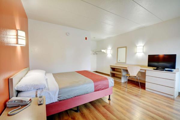 A la foto es mostra l'objecte Motel 6-Seekonk, MA - Providence East situat a la ciutat de Riverside.