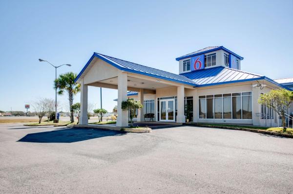 På bildet vises objektet Motel 6-Jennings, LA som ligger i byen Kinder.